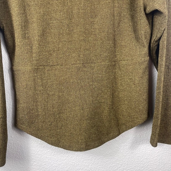 NWT Madewell Twist Front Long Sleeve Shimmery Top Womens S Green Button Mature - Picture 11 of 13